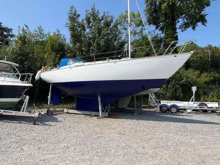 Nicholson 35 exterior after refit