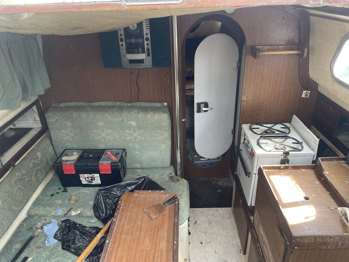 Westerly Renown saloon before refit
